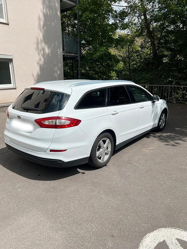 Gebraucht Ford Mondeo 150 PS (110 kW) 2016 Weiß Kombi
