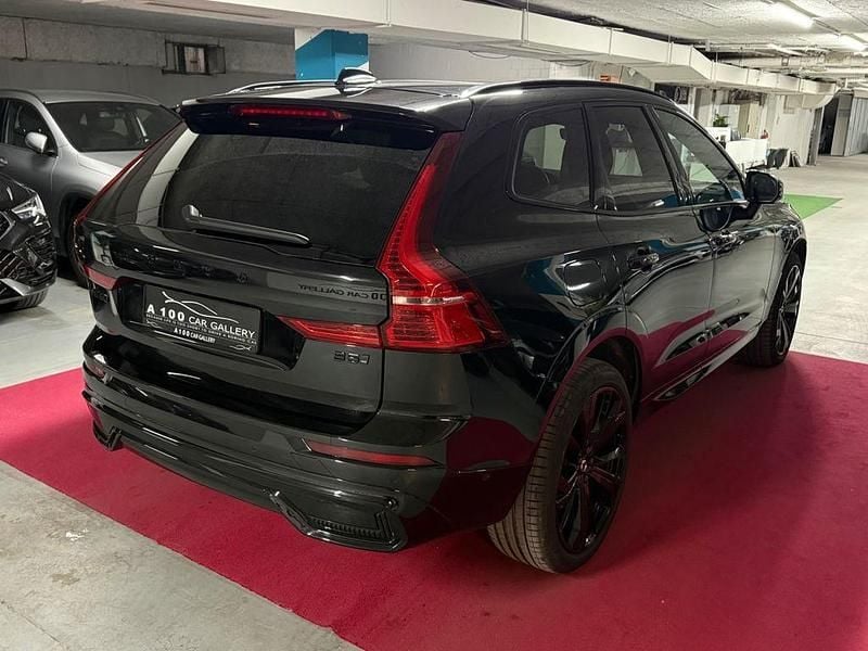Gebraucht Volvo XC60 Plus 250 PS (183 kW) 2024 Schwarz SUV