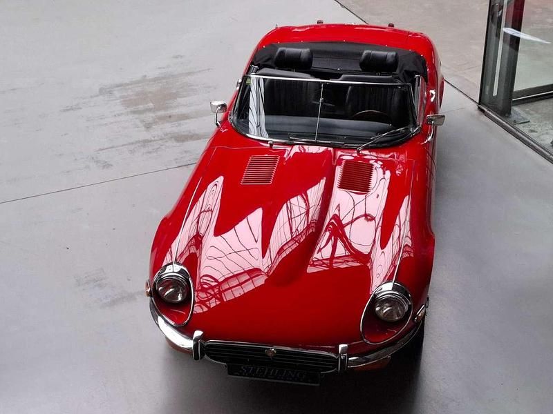 Gebraucht Jaguar E-Type 268 PS (197 kW) 1973 Rot Cabrio