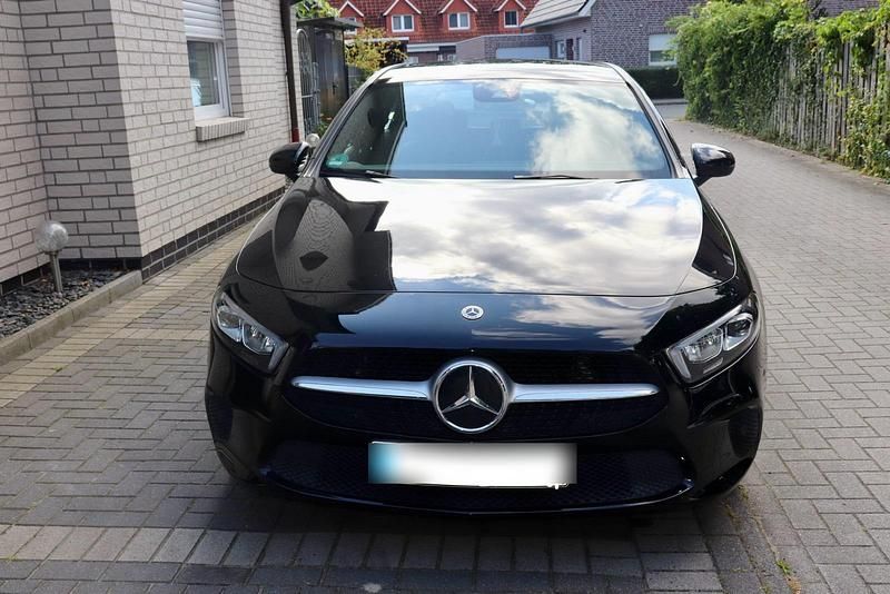 Gebraucht Mercedes A220 190 PS (139 kW) 2019 Schwarz Limousine