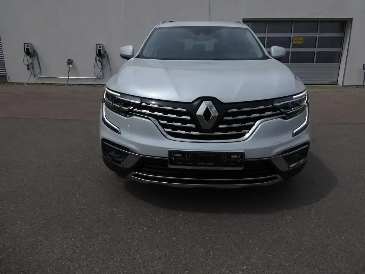 Gebraucht Renault Koleos Techno 184 PS (135 kW) 2022 Kyanitweiß SUV