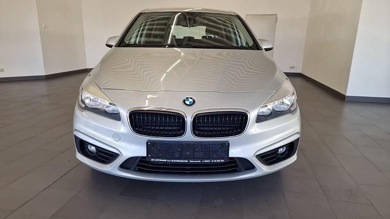 Gebraucht BMW 216 Basis 116 PS (85 kW) 2017 Silber Kombi