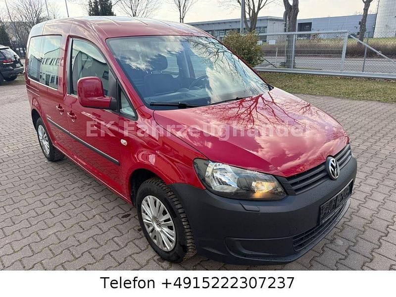 Gebraucht VW Caddy Trendline 105 PS (77 kW) 2014 Rot Van / Kleinbus