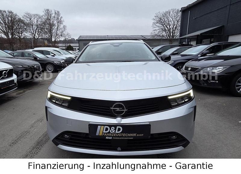 Gebraucht Opel Astra Elegance 131 PS (96 kW) 2024 Silber Kombi