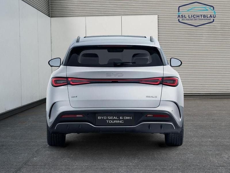 Neu BYD Seal Boost 184 PS (135 kW) 2026 Polar white Kombi