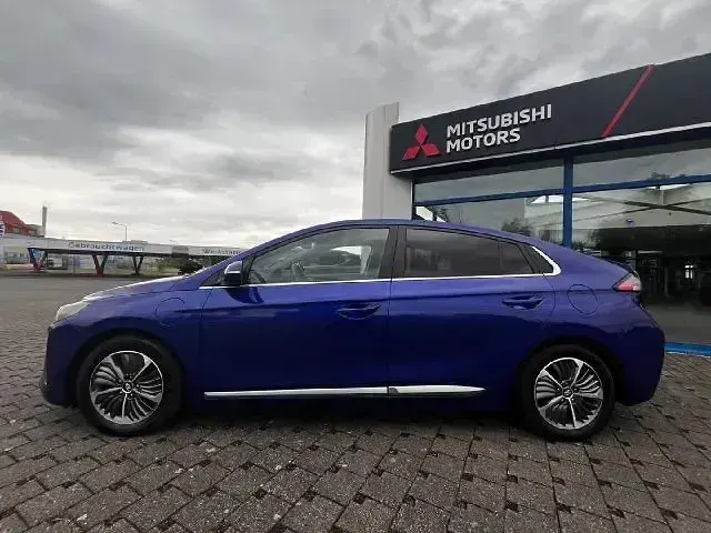 Gebraucht Hyundai Ioniq Prime 141 PS (103 kW) 2022 Blau Kleinwagen