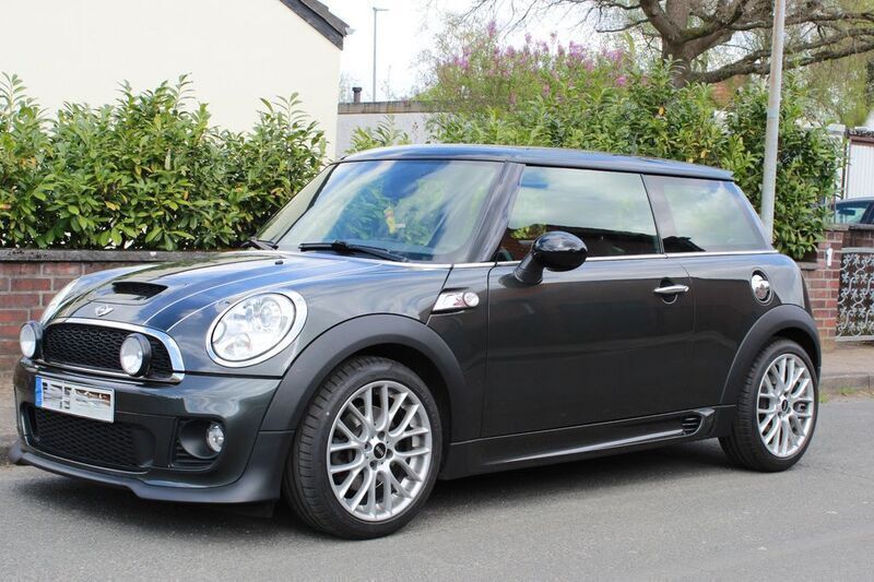 Grau Gebraucht 2012 Mini Cooper S Kleinwagen | 10.200 € (Guter Preis) - Bild 1/4