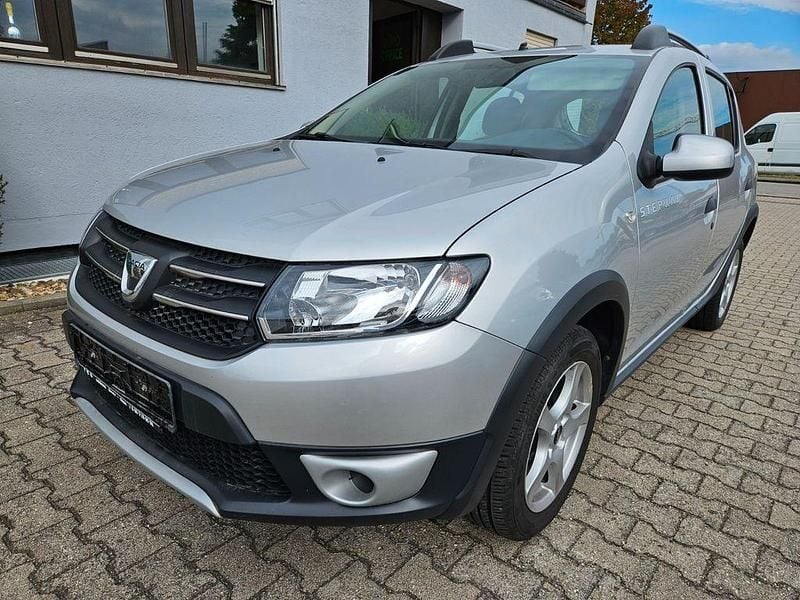 Silber Gebraucht 2016 Dacia Sandero Prestige Kleinwagen | 5.300 € (Guter Preis) - Bild 1/4