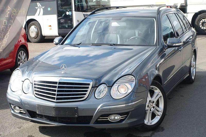 Gebraucht Mercedes E280 Avantgarde 190 PS (139 kW) 2007 Grau Kombi