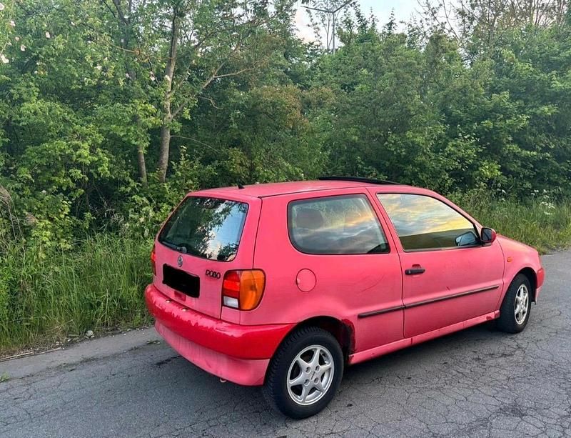 Gebraucht VW Polo Basis 60 PS (44 kW) 1997 Rot Kleinwagen