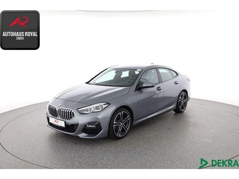 Grau (metallic) Gebraucht 2024 BMW 220 M Sport Limousine | 34.879 € (Fairer Preis) - Bild 1/4