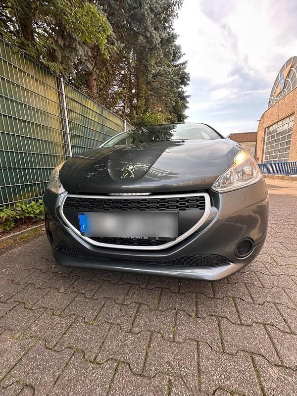 Gebraucht 2012 Peugeot 208 Kleinwagen | 5.000 € (Fairer Preis) - Bild 1/4