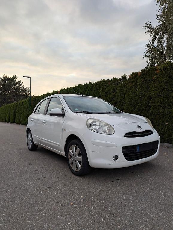 Weiß Gebraucht 2012 Nissan Micra Kleinwagen | 2.490 € (Guter Preis) - Bild 1/4
