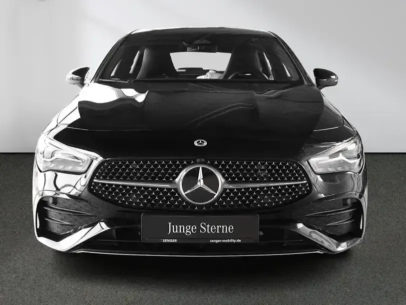 Gebraucht Mercedes CLA200 Shooting Brake Advanced 163 PS (119 kW) 2025 Unilack nachtschwarz Kombi