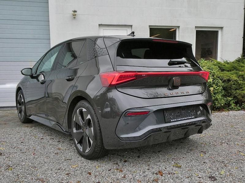 Gebraucht Cupra Born e-Boost 169 kW (231 PS) 2024 Grau Kleinwagen