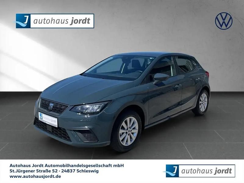 Blau Gebraucht 2025 Seat Ibiza Style Limousine | 18.530 € (Etwas zu teuer) - Bild 1/4