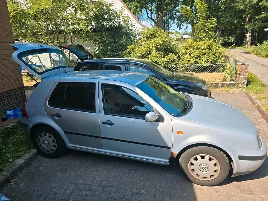 Gebraucht VW Golf III 101 PS (74 kW) 1998 Silber Limousine
