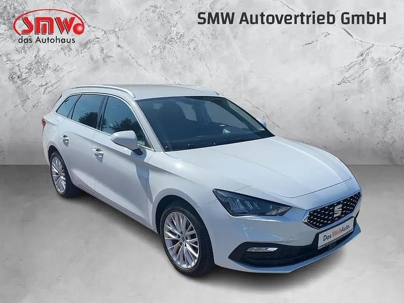 Nevada weiss Gebraucht 2021 Seat Leon XCELLENCE Kombi | 16.990 € (Guter Preis) - Bild 1/4