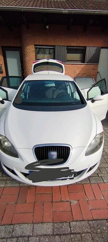 Second-hand Seat Leon 102 CP (75 kW) 2008 Alb Hatchback