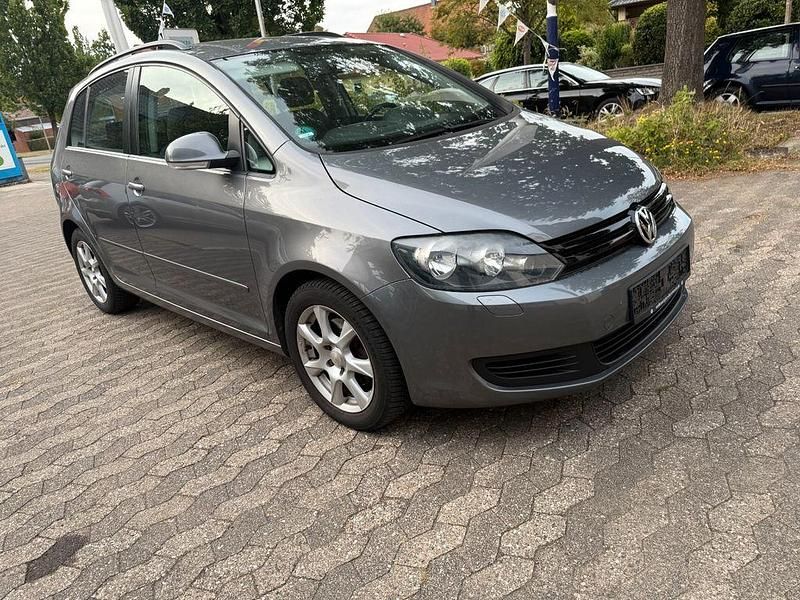Grau Gebraucht 2010 VW Golf Plus Comfortline Van / Kleinbus | 3.999 € (Fairer Preis) - Bild 1/4
