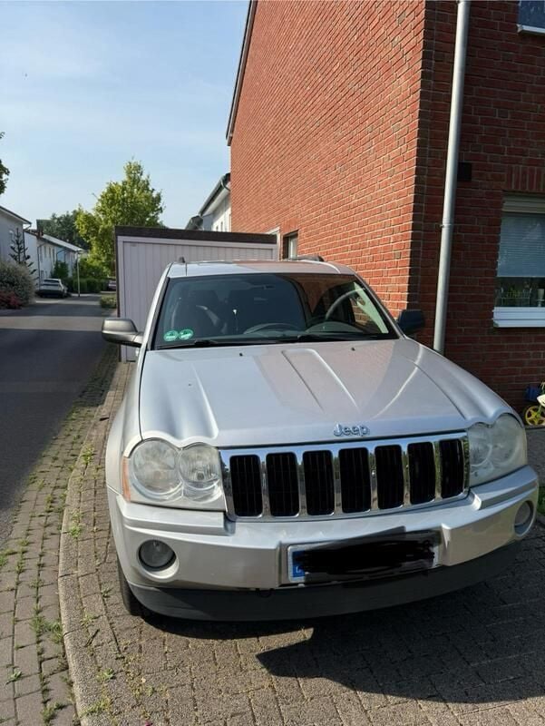 Silber Gebraucht 2005 Jeep Grand Cherokee SUV | 3.500 € (Superpreis) - Bild 1/4