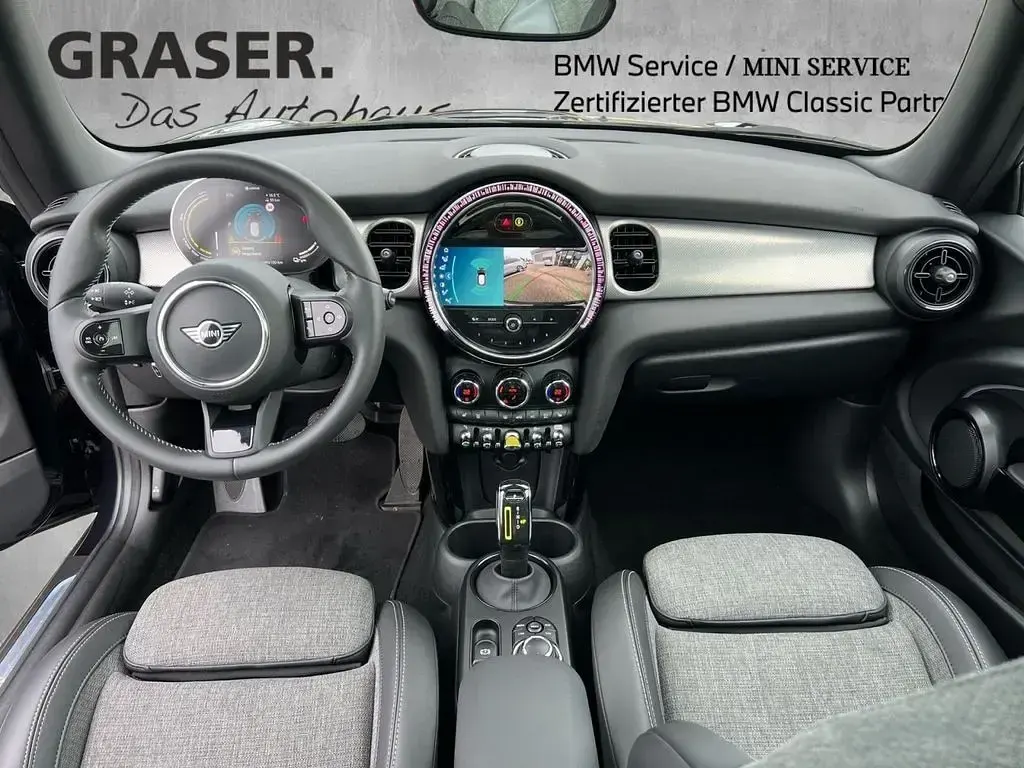 Gebraucht Mini Cooper SE 135 kW (184 PS) 2022 Mini yours enigmatic black Kleinwagen