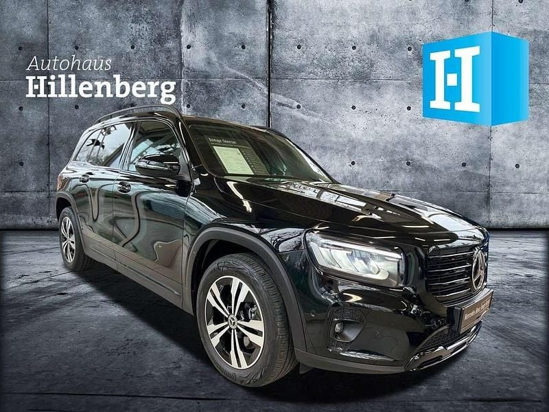 Gebraucht Mercedes GLB220 Advanced 190 PS (139 kW) 2024 Schwarz SUV