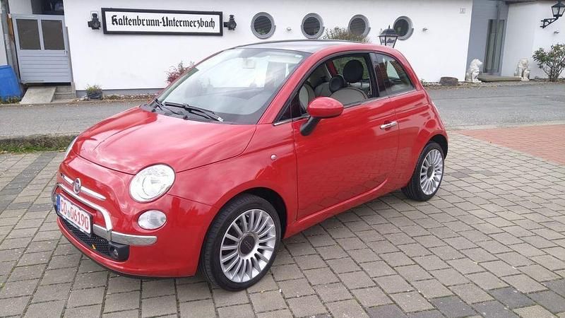 Rot Gebraucht 2008 Fiat 500 Limousine | 3.500 € (Fairer Preis) - Bild 1/4
