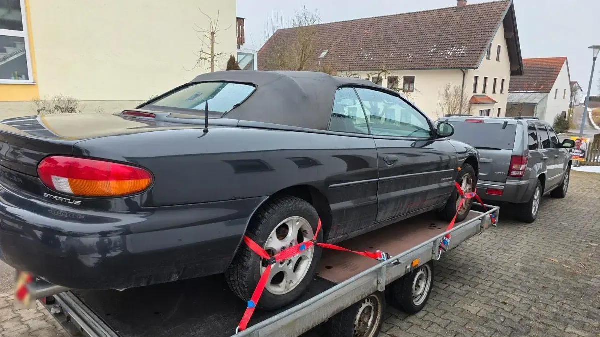 Gebraucht Chrysler Stratus 131 PS (96 kW) 1999 Schwarz Cabrio