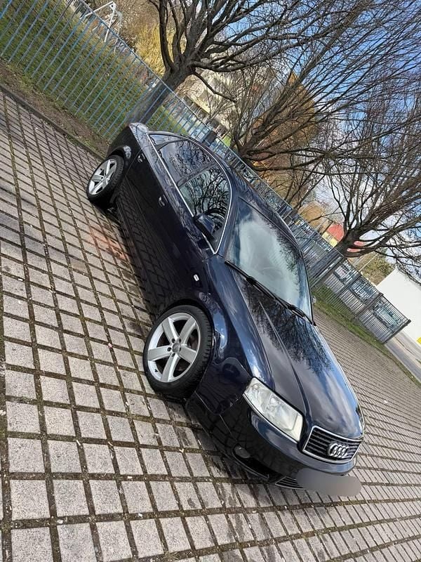 Second-hand Audi A6 210 CP (154 kW) 2000 Albastru Berlinǎ