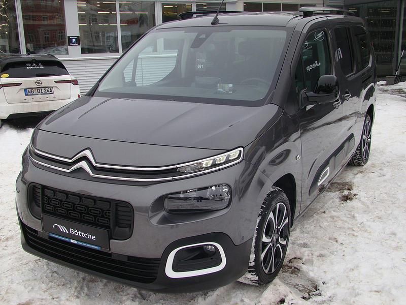 Gebraucht Citroën Berlingo PureTech 131 PS (96 kW) 2021 Lackierung platiniumgrau/typ Van / Kleinbus