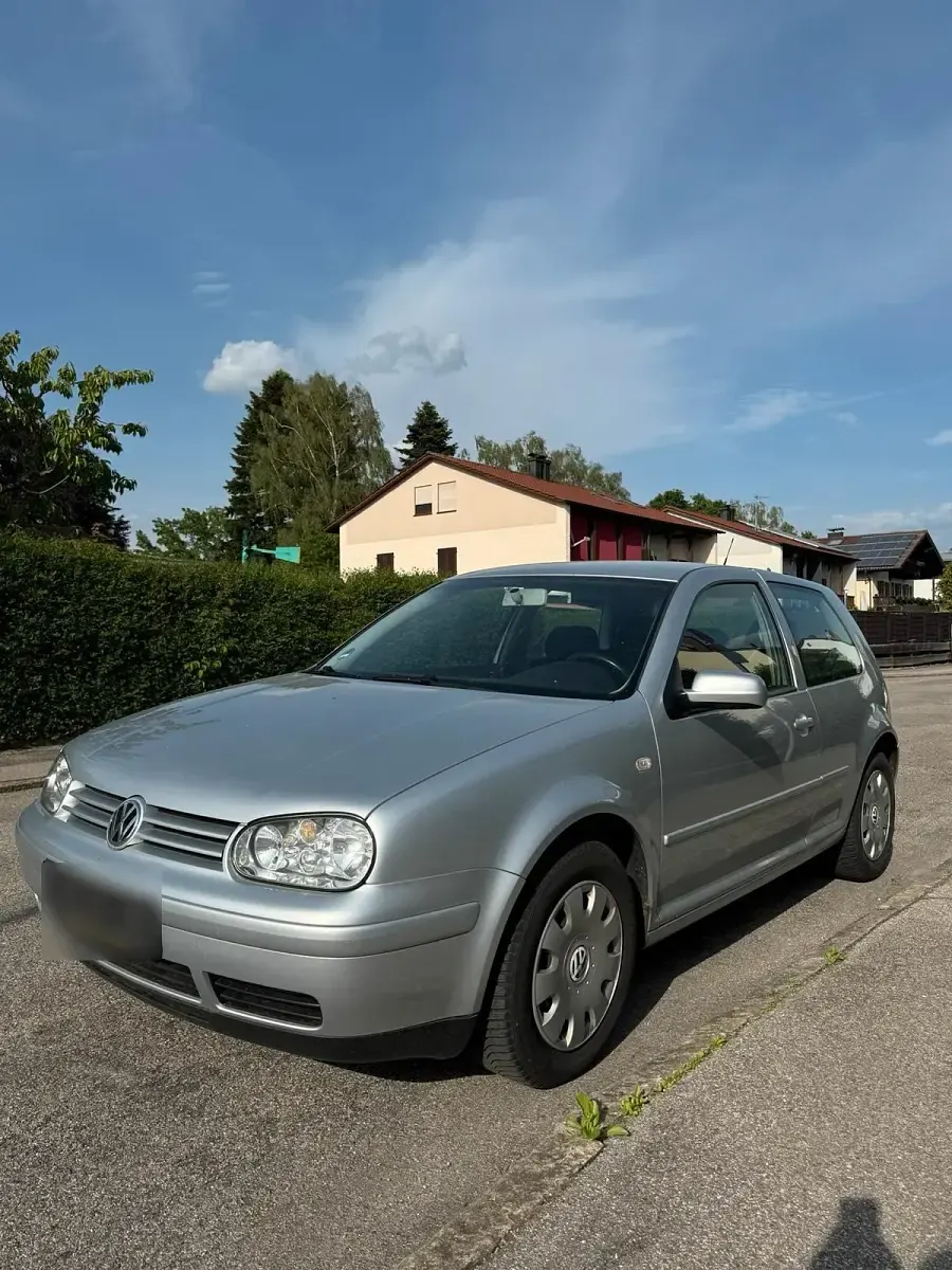 Gebraucht VW Golf IV Pacific 75 PS (55 kW) 2003 Silber Kleinwagen