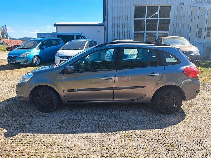 Gebraucht Renault Clio II Expression 75 PS (55 kW) 2010 Grau Limousine
