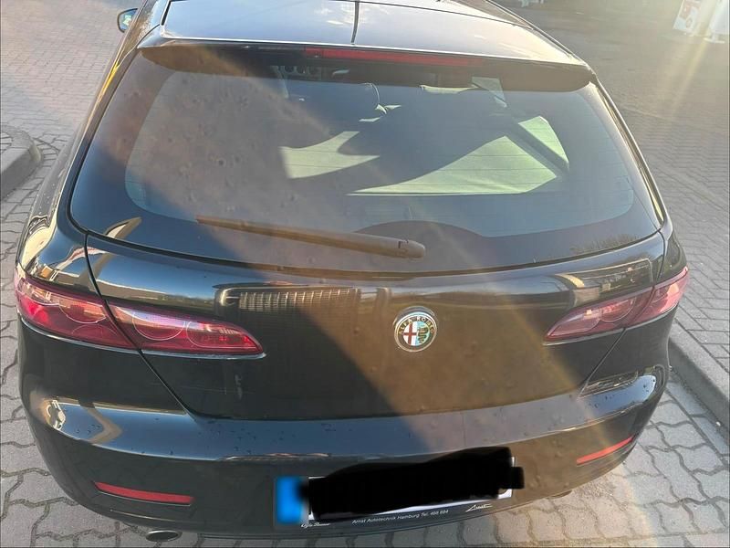 Gebraucht Alfa Romeo 159 185 PS (136 kW) 2010 Schwarz Kombi