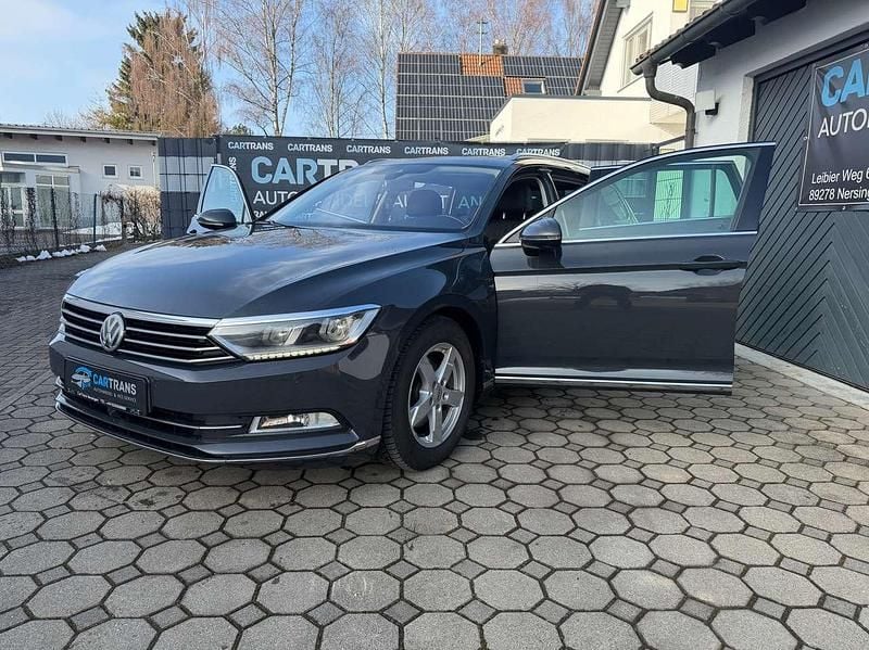Gebraucht VW Passat Highline 190 PS (139 kW) 2016 Uranograu Kombi