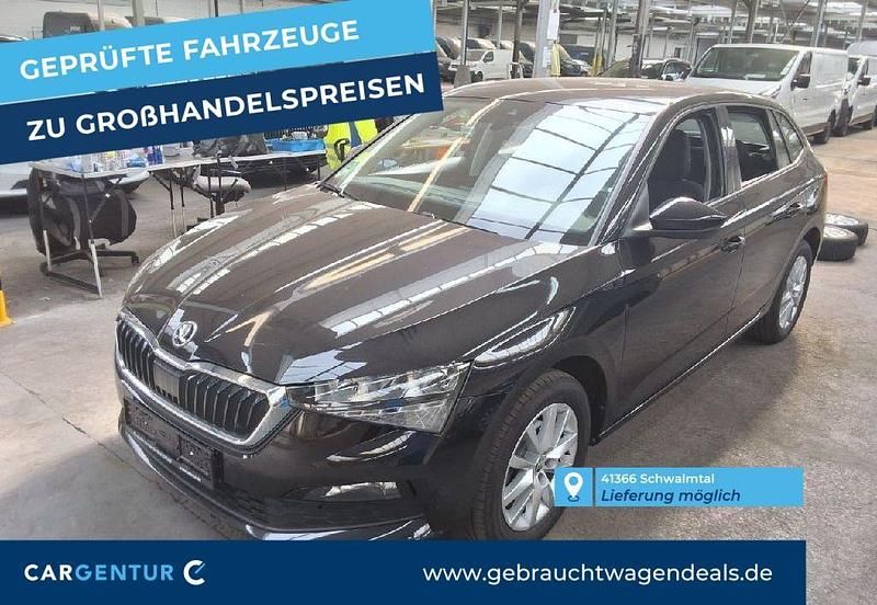 Schwarz magic perleffekt Gebraucht 2023 Skoda Scala Ambition Kleinwagen | 16.090 € - Bild 1/2