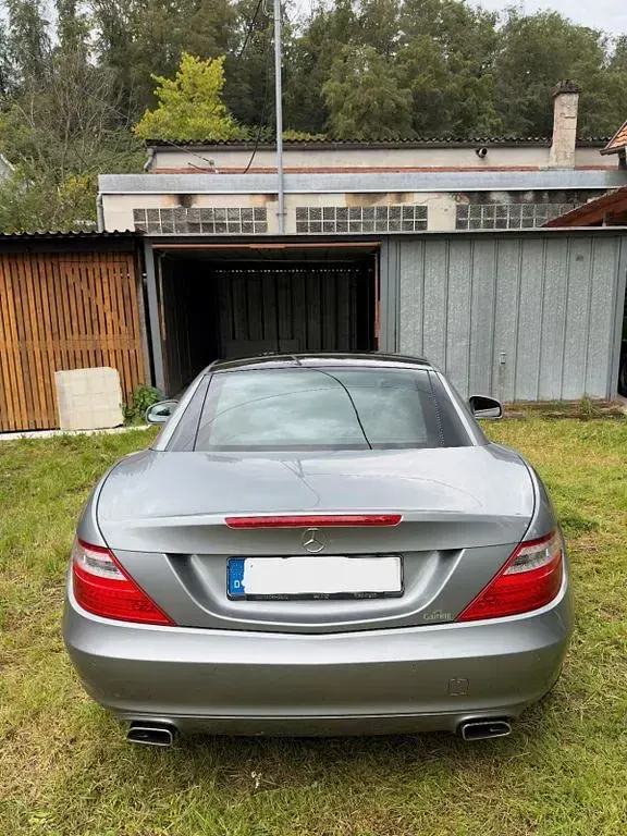 Gebraucht Mercedes SLK200 184 PS (135 kW) 2013 Grau Cabrio