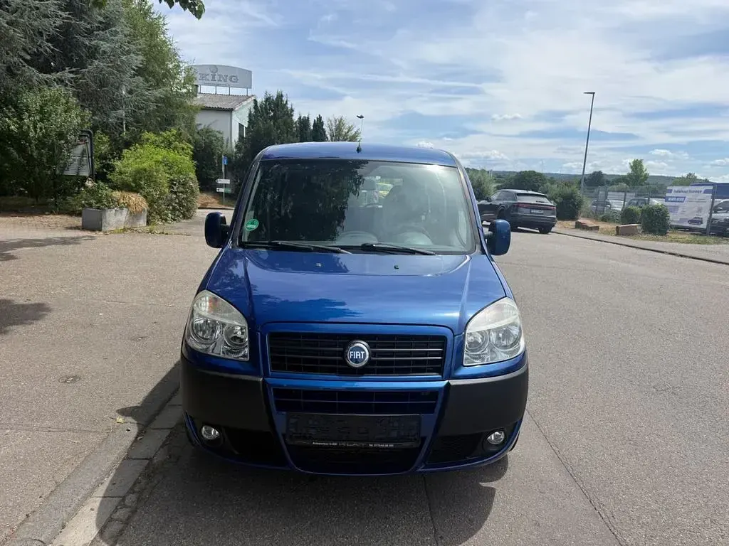 Gebraucht Fiat Doblò Dynamic 84 PS (61 kW) 2006 Blau Van / Kleinbus