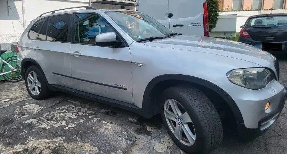 Gebraucht BMW X5 235 PS (172 kW) 2009 Silber SUV