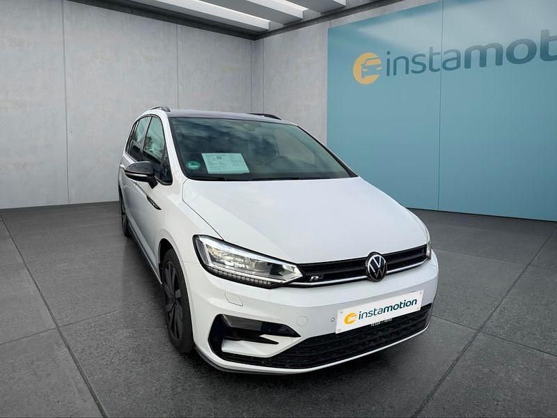 Weiß Gebraucht 2022 VW Touran Van / Kleinbus | 32.149 € (Fairer Preis) - Bild 1/4