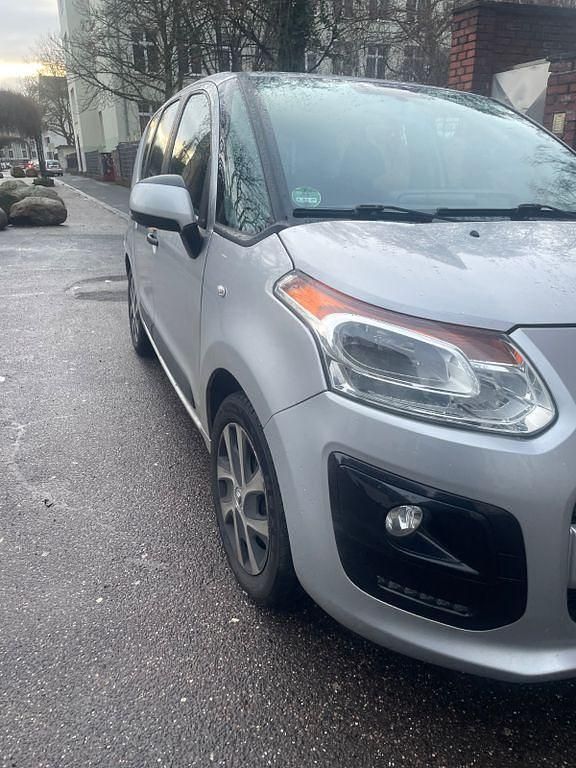 Gebraucht Citroën C3 Picasso SELECTION 99 PS (72 kW) 2015 Silber Van / Kleinbus