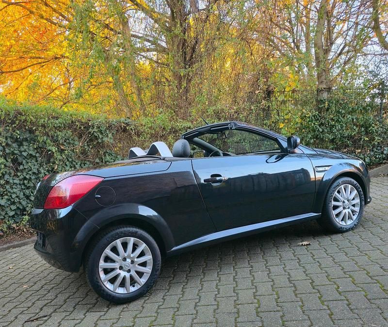 Gebraucht Opel Tigra 90 PS (66 kW) 2005 Schwarz Cabrio