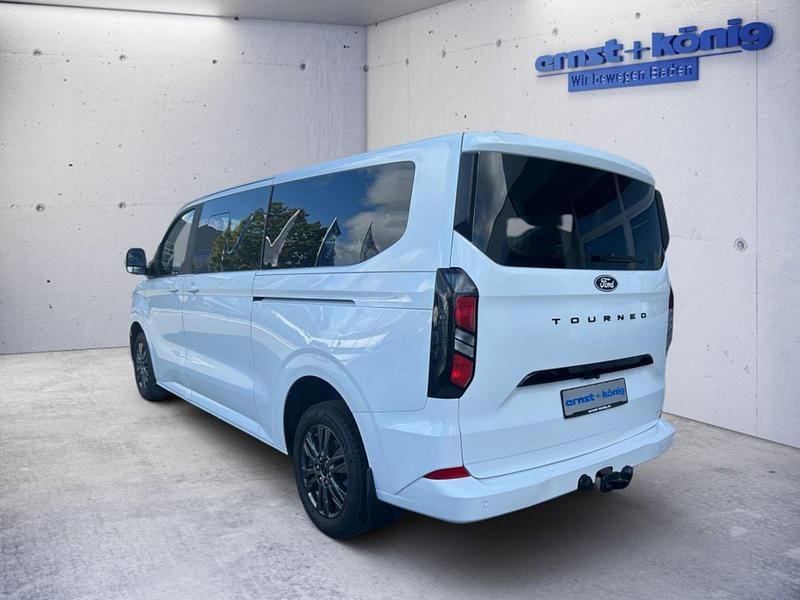Gebraucht Ford Tourneo Custom Titanium 2024 Van