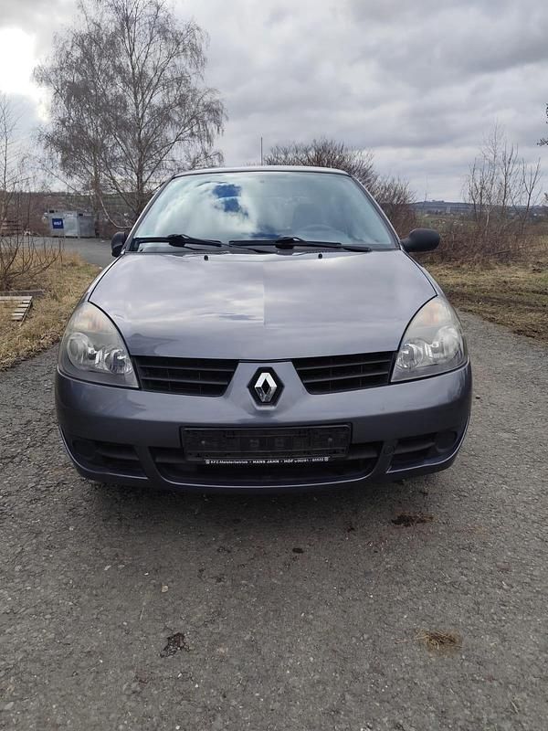 Gebraucht Renault Clio II Campus 58 PS (42 kW) 2007 Grau Kleinwagen