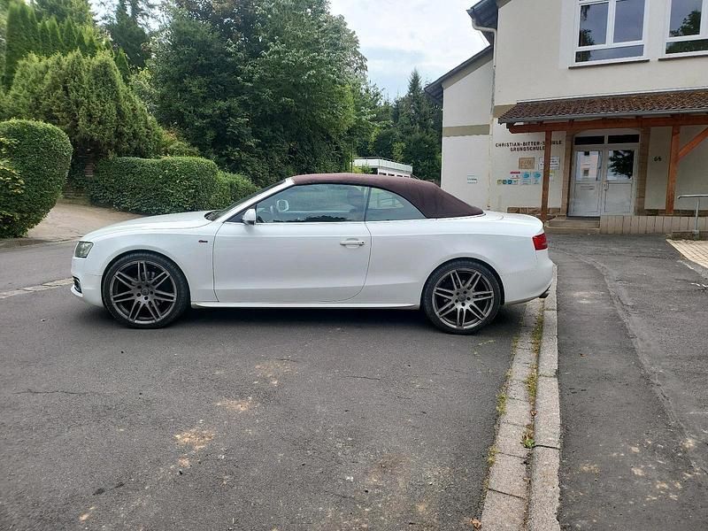 Weiß Gebraucht 2009 Audi A5 Cabriolet S-Line Cabrio | 6.500 € (Superpreis) - Bild 1/4
