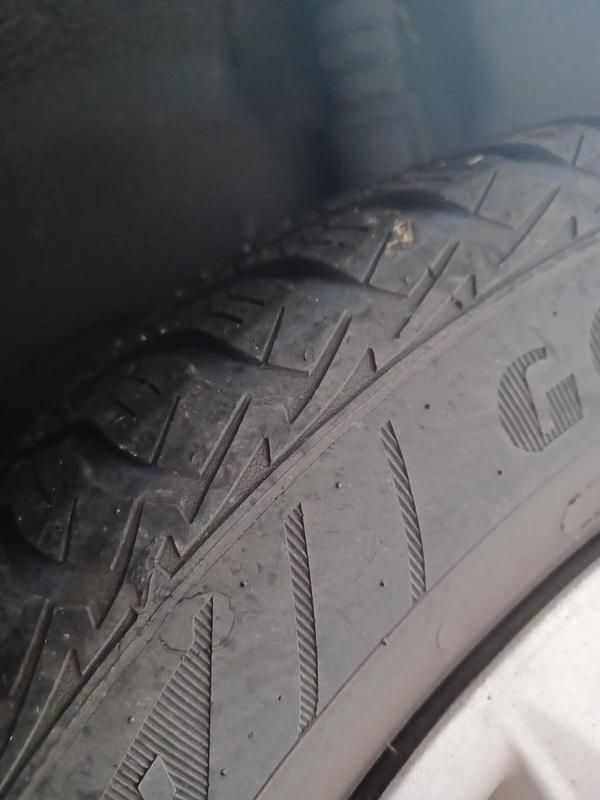 Gebraucht Renault Modus 88 PS (64 kW) 2006 Rot Van / Kleinbus