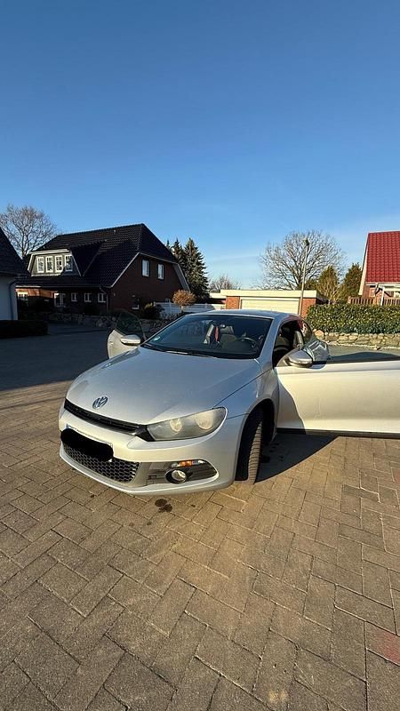 Grau Gebraucht 2010 VW Scirocco Coupé | 5.900 € (Fairer Preis) - Bild 1/4