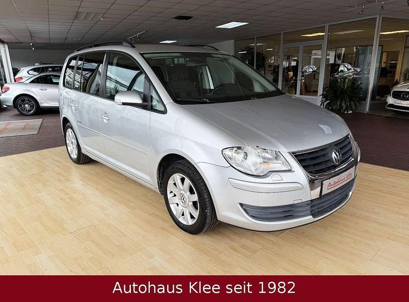 Gebraucht VW Touran 105 PS (77 kW) 2009 Silber Van / Kleinbus