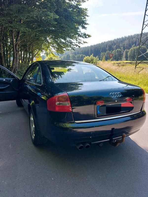 Używany Audi A6 165 KM (121 kW) 2002 Czarny Sedan/Limuzyna