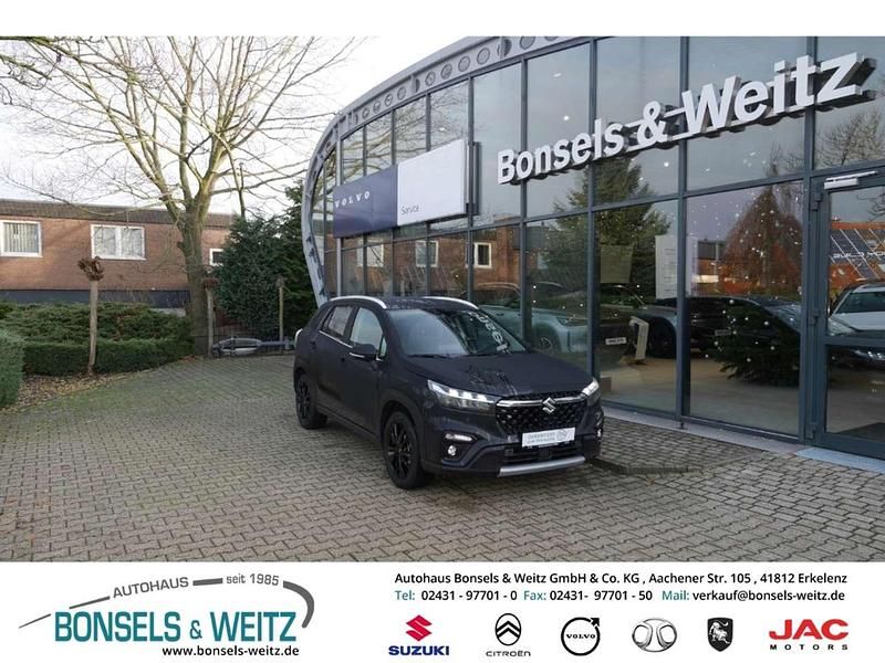 Gebraucht Suzuki SX4 Comfort 102 PS (75 kW) 2024 Cosmic black SUV